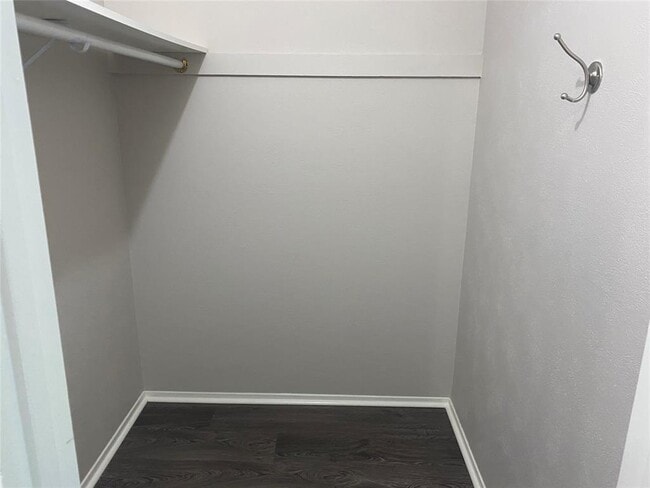 Building Photo - 11505 Windermere Meadows