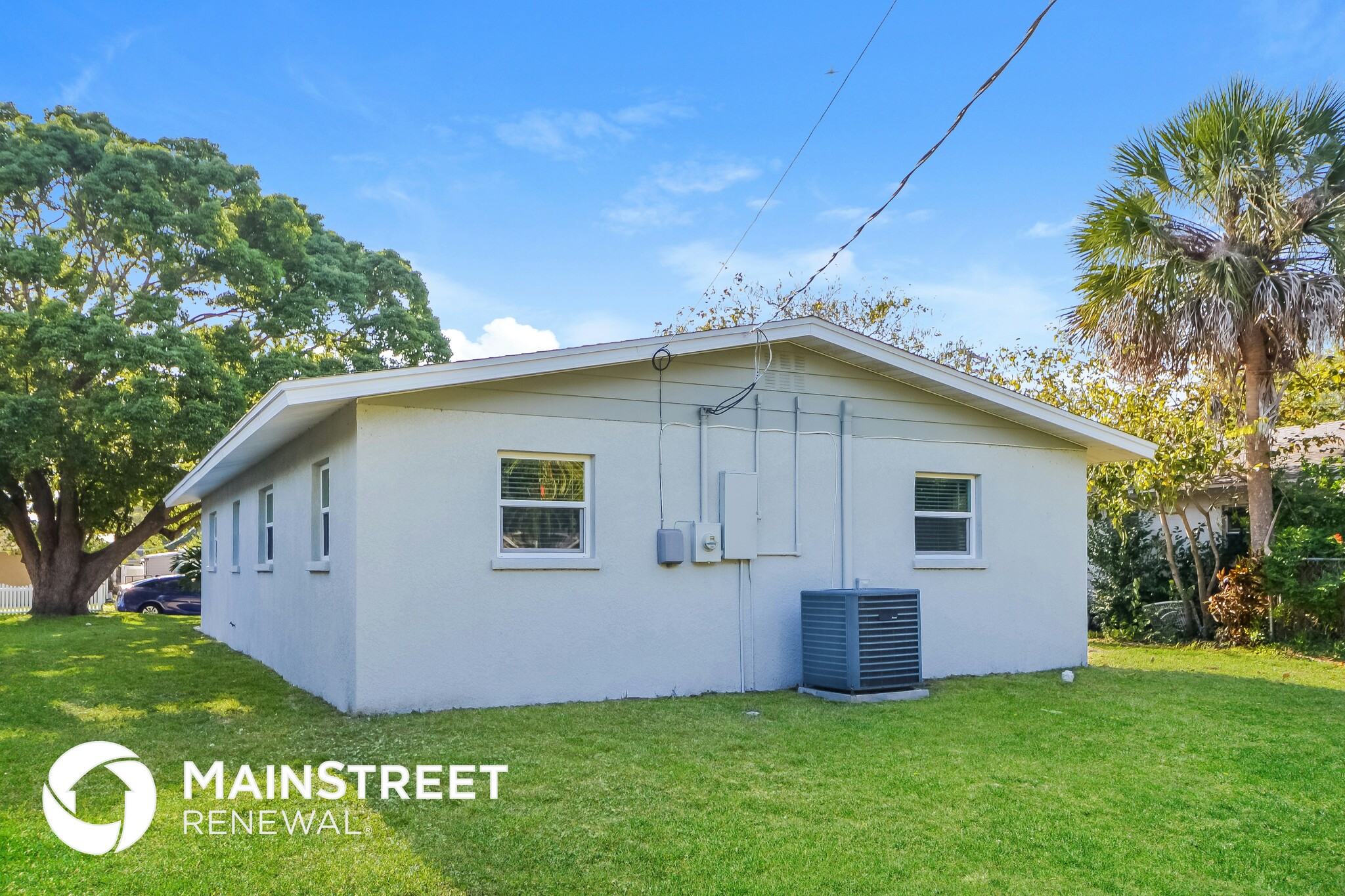 Building Photo - 1222 24th Ave W