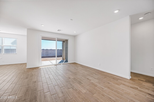 Building Photo - 2563 Grenache Rd