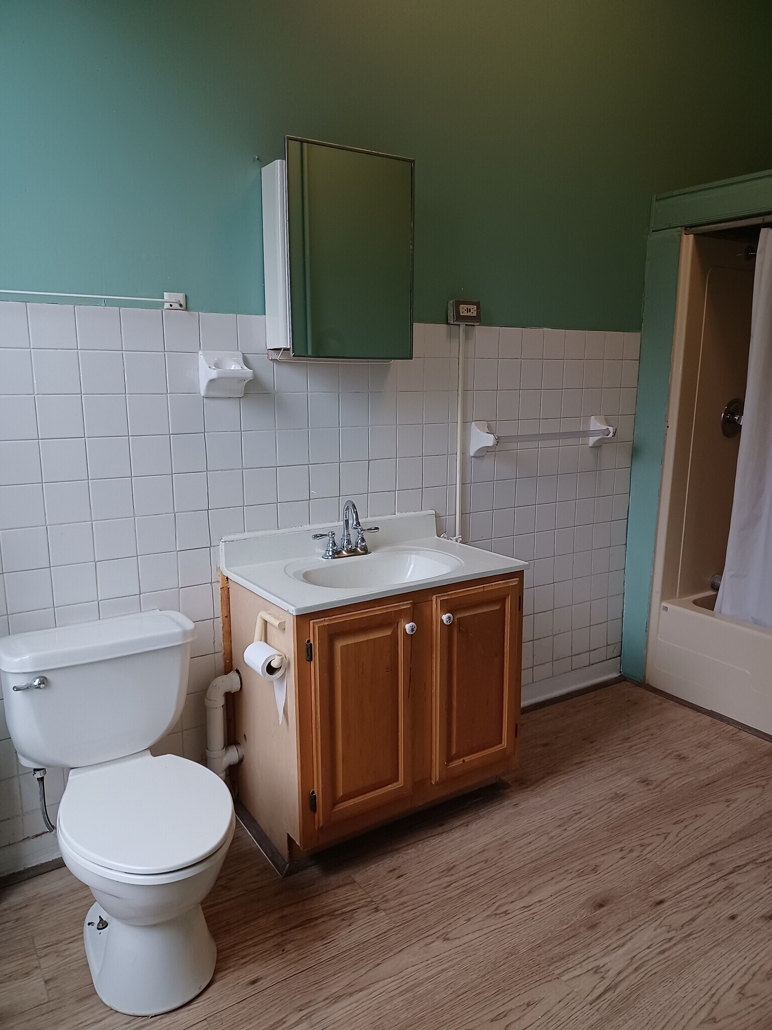 Building Photo - 78 Dove St