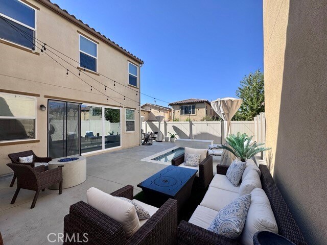 Building Photo - 38572 Rosegate Pl