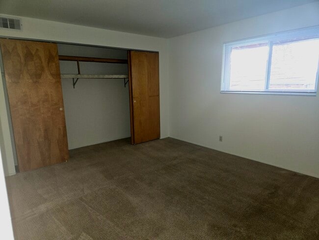 Building Photo - 4248 Lasata Dr