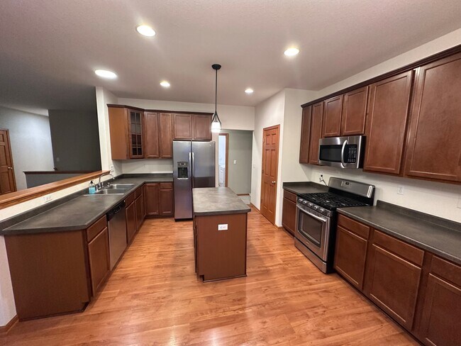 Building Photo - W1158 Meadowsweet Pass