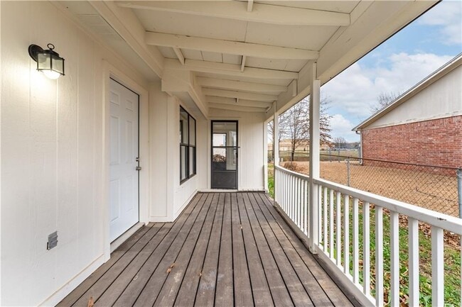 Building Photo - 1319 W Lela St