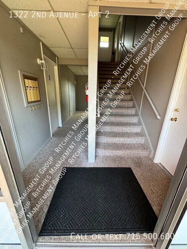 Building Photo - 1322 2nd Ave