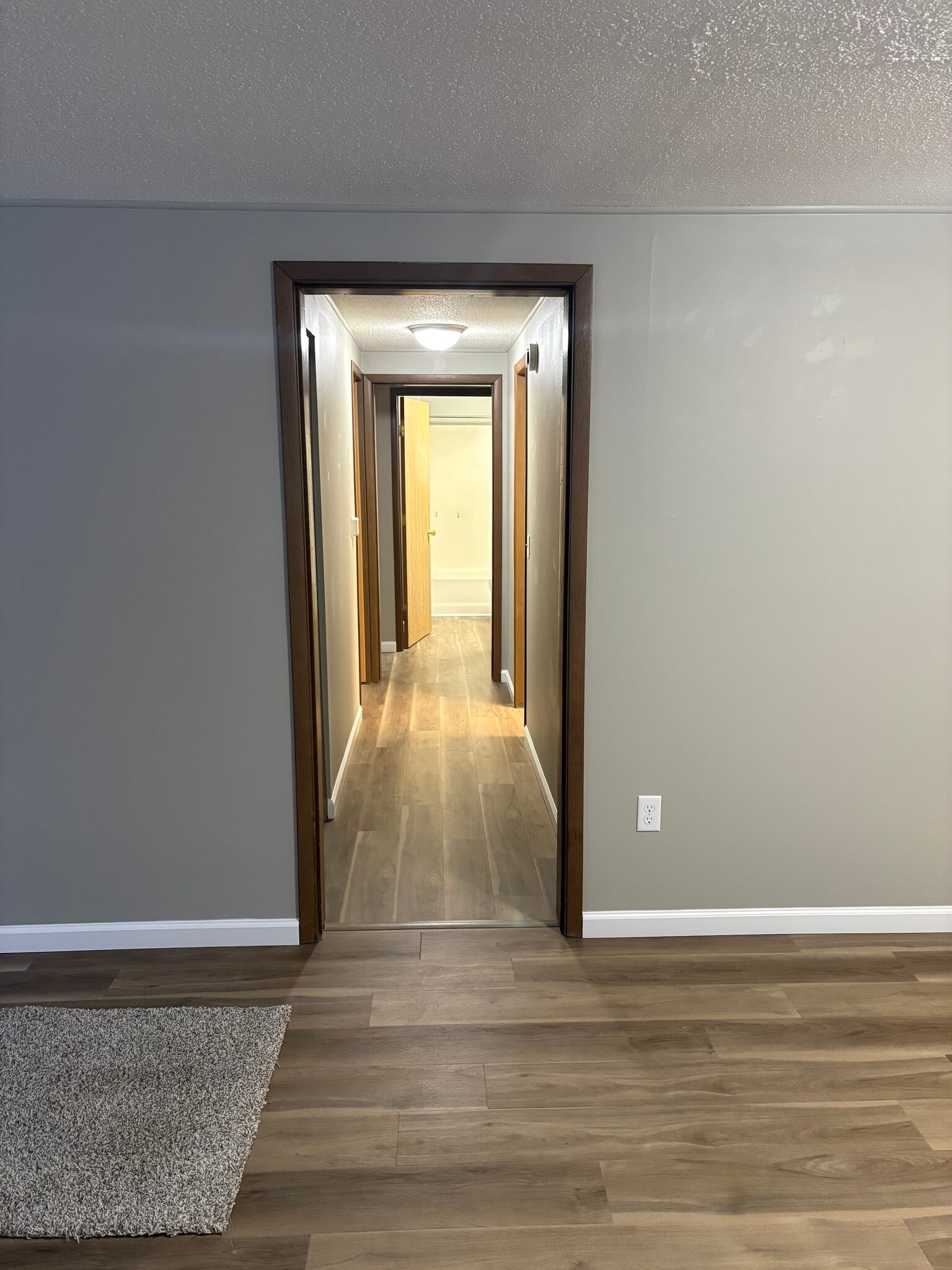 Building Photo - 310 S Pike St