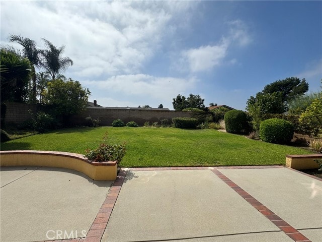 Building Photo - 22522 Birds Eye Dr