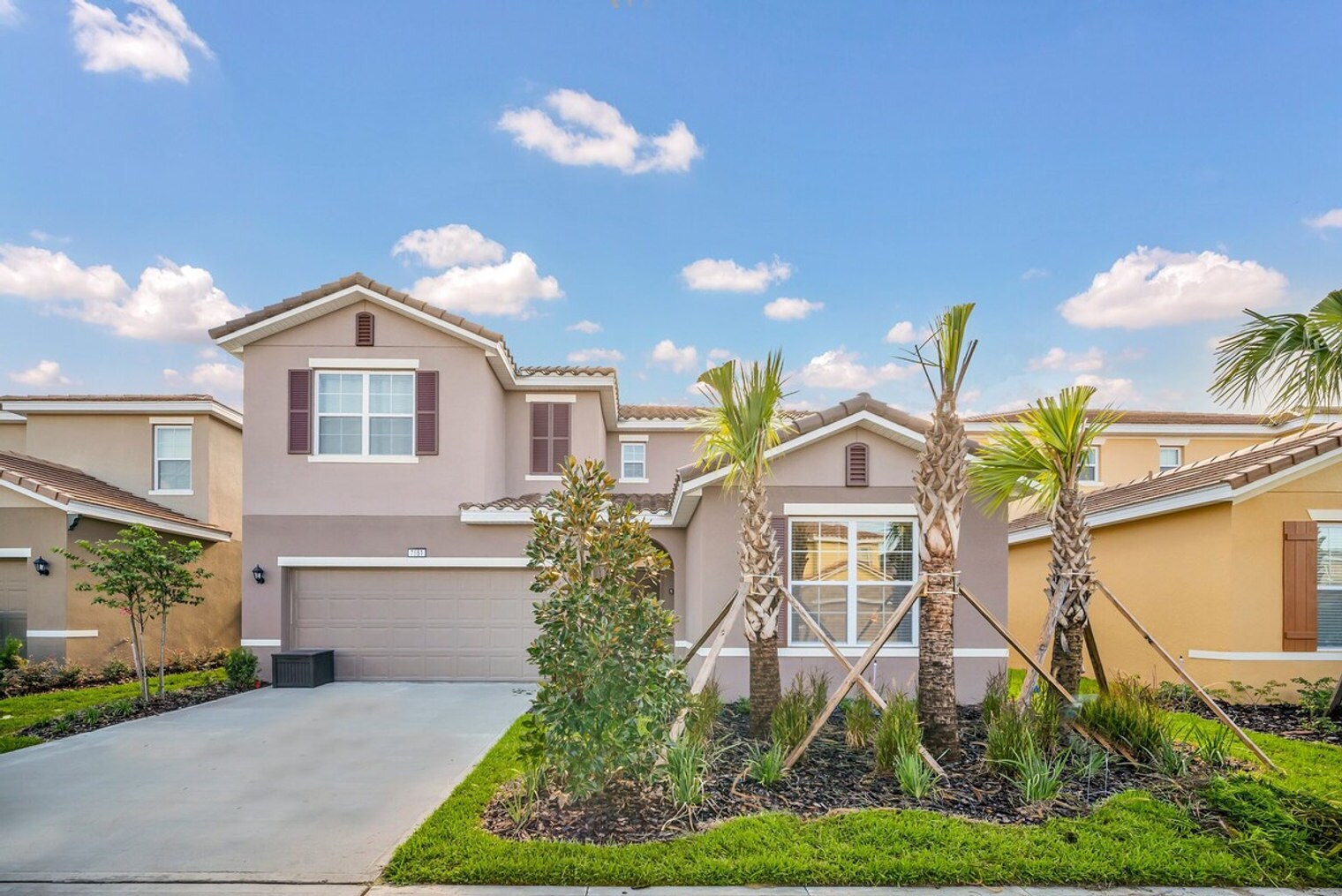 Building Photo - 7551 Oakmoss Loop
