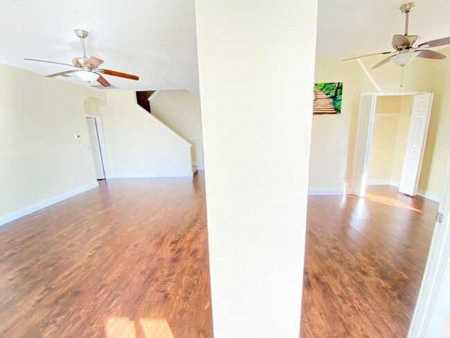 Building Photo - 729 Tuten Trail
