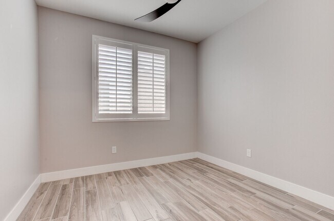Building Photo - 9020 Nopah Peak Ct