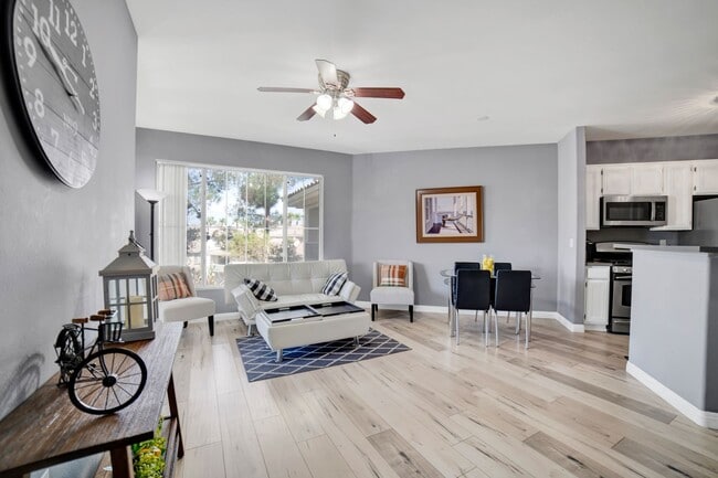 Building Photo - NEWLY RENOVATED AND FULLY FURNISHED CONDO ...