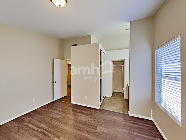 Building Photo - 16185 W Washington St