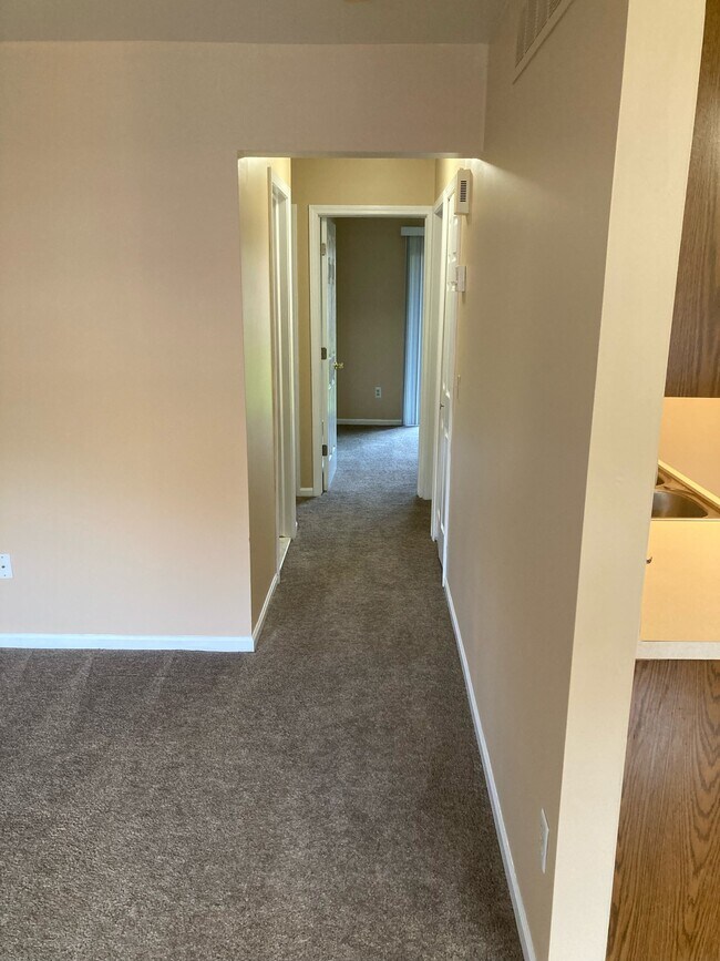 Building Photo - 27690 Harrison Woods Ln