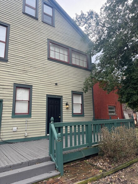 Building Photo - 506 Washington Ave