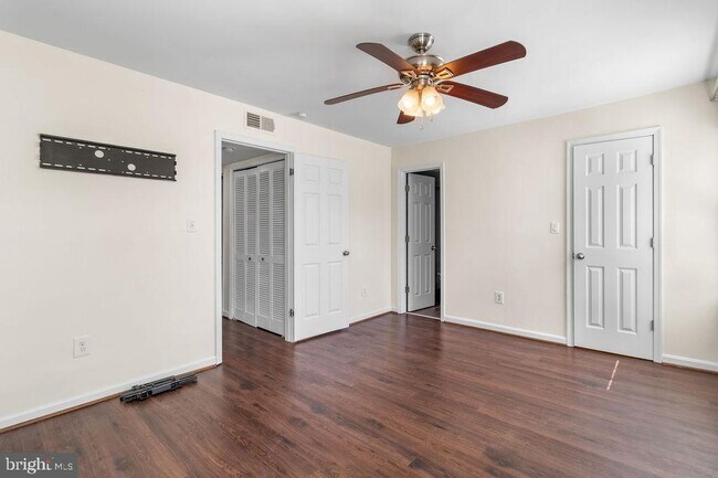 Building Photo - 14006 Vista Dr