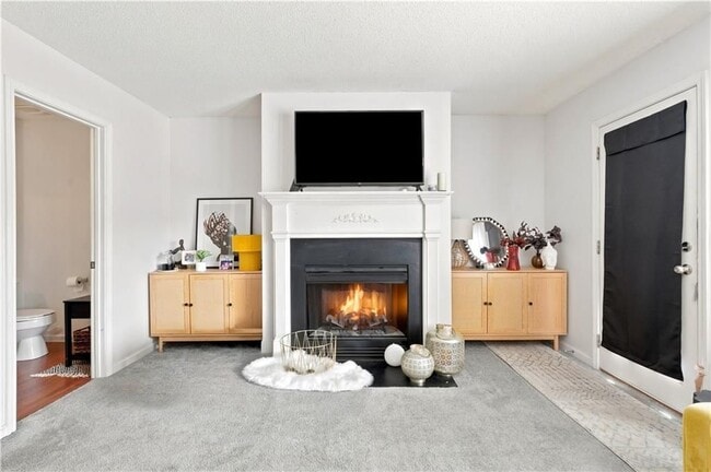 Building Photo - 3353 Parc Dr SW