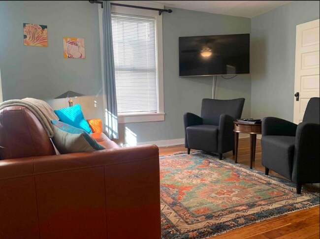 Primary Photo - 2024 W Pacific Ave