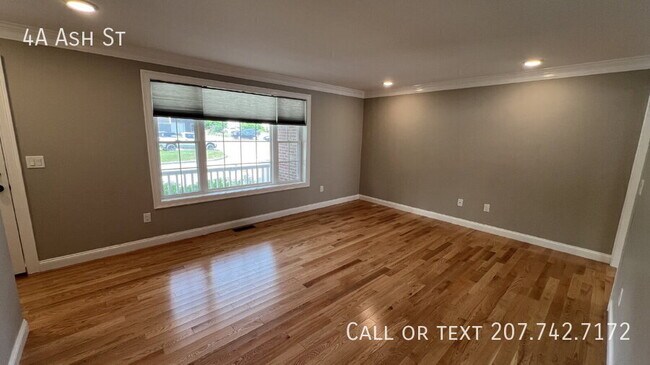 Building Photo - 4A Ash St-