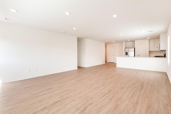 Building Photo - 11624 SW 38th St