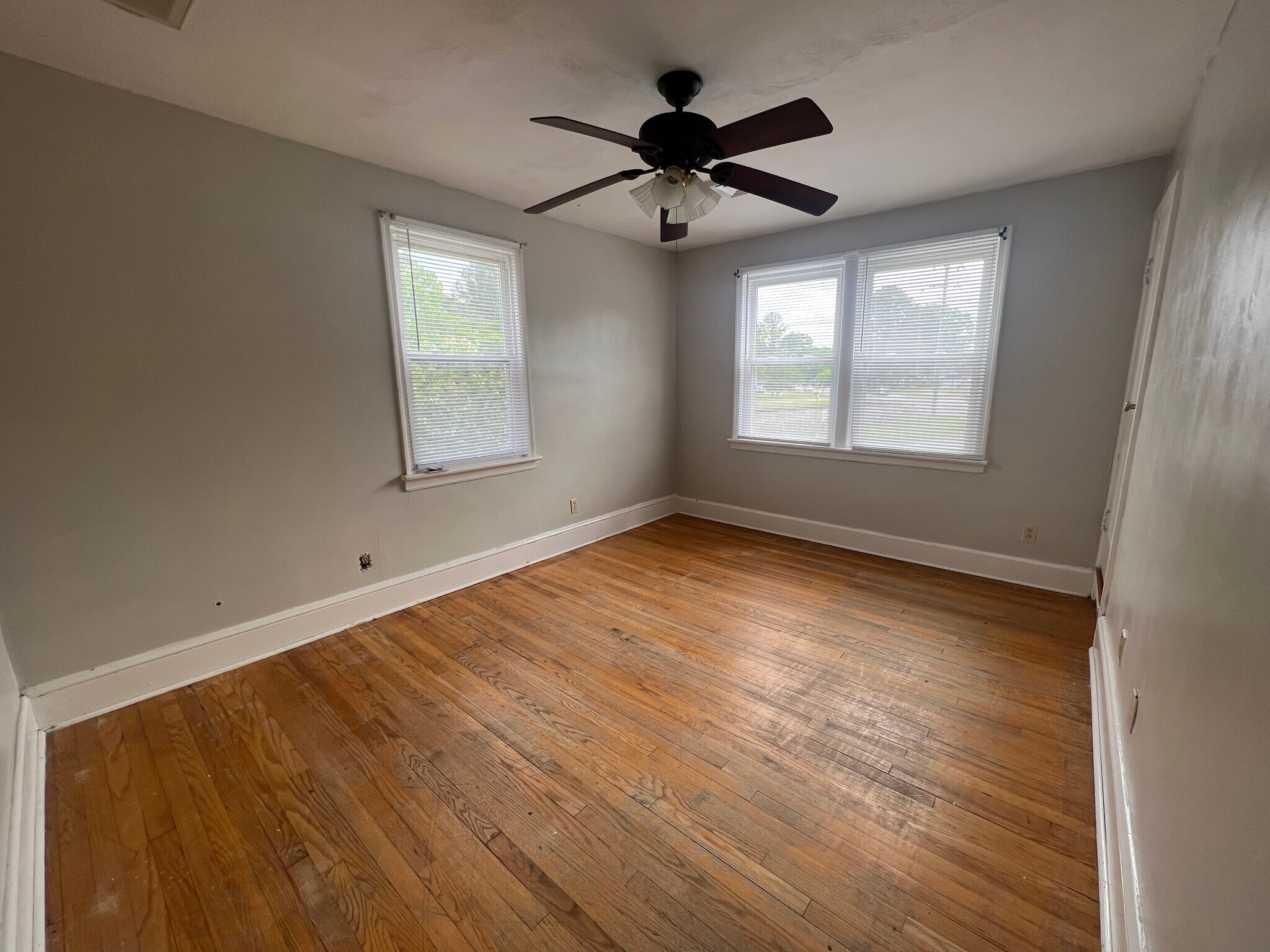 Building Photo - 1720 Seaboard Ave