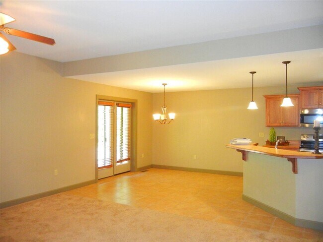 Building Photo - Italian Estates Property Management