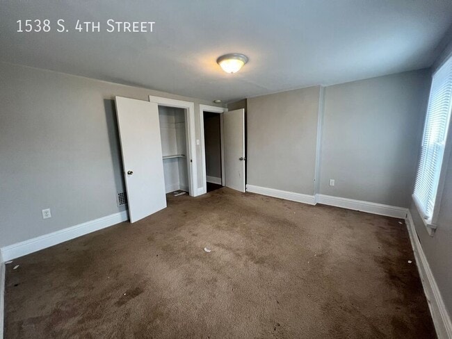 Building Photo - 1538 S 4th St