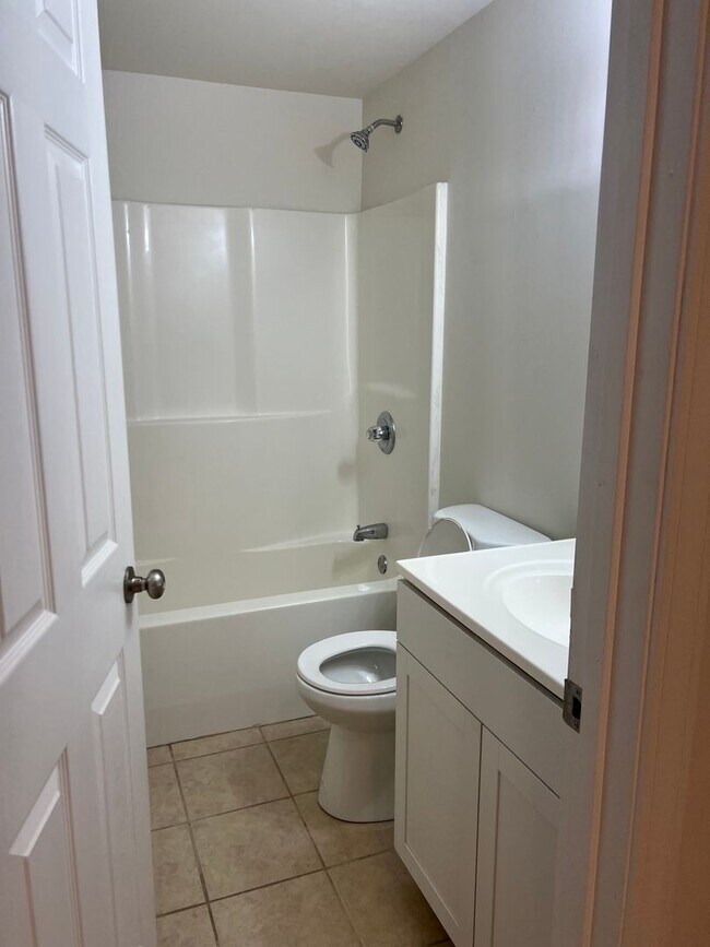 Building Photo - 11183 Cumberland Gap Dr