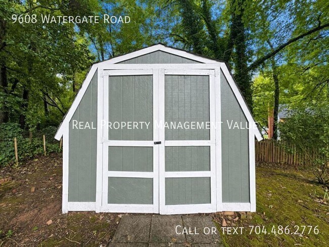 Building Photo - 9608 Watergate Rd
