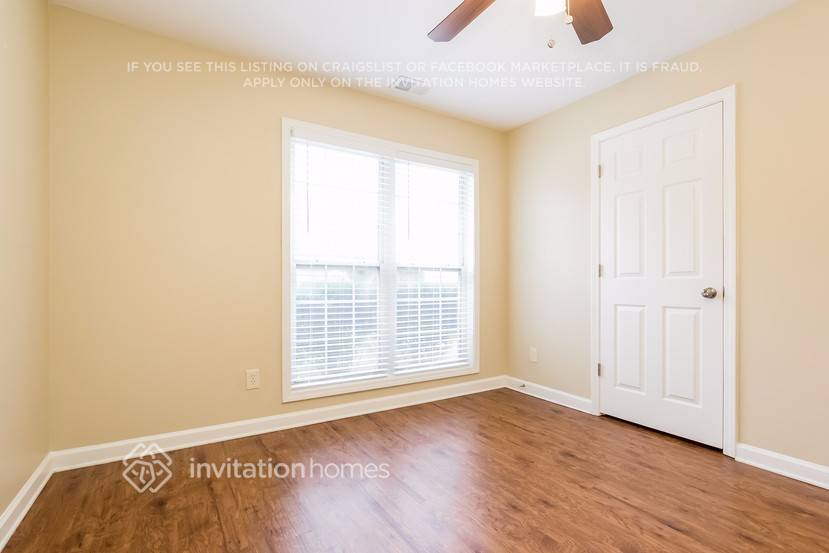 Building Photo - 2050 Deer Creek Trail