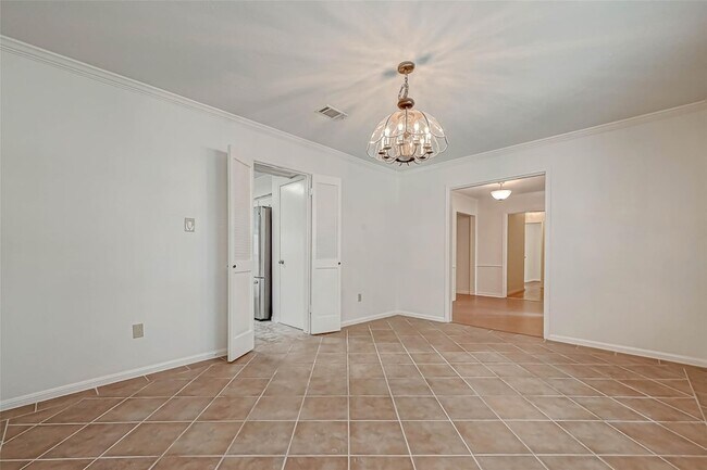 Building Photo - 5507 Enchanted Timbers Dr