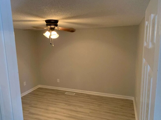 Building Photo - Outstanding 3-Bedroom Home in the Heart of...