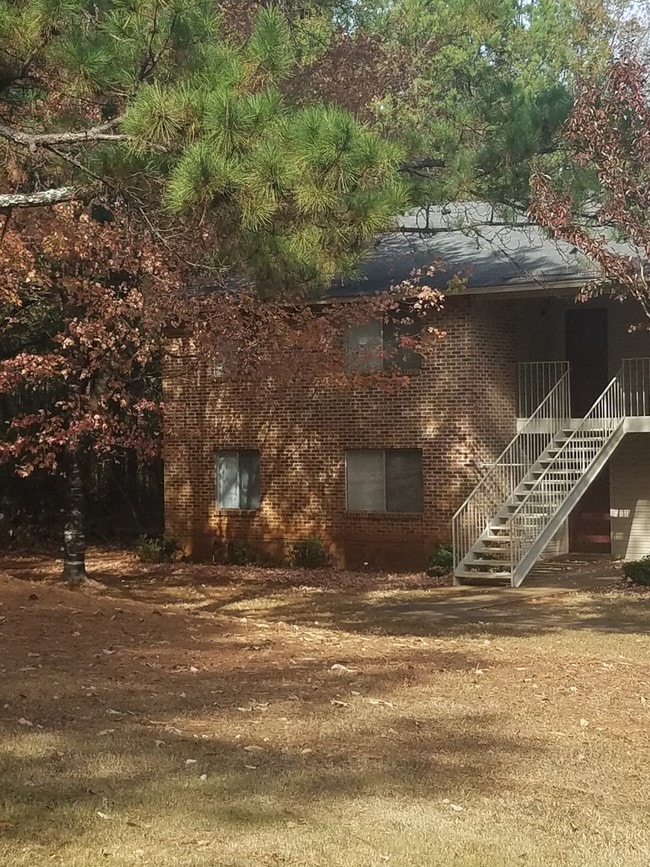 Woodhill 1305 Woodhill Dr Sylacauga AL 35150 Apartment Finder