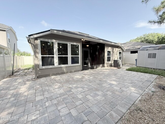 Building Photo - 2715 Salt Lake Dr