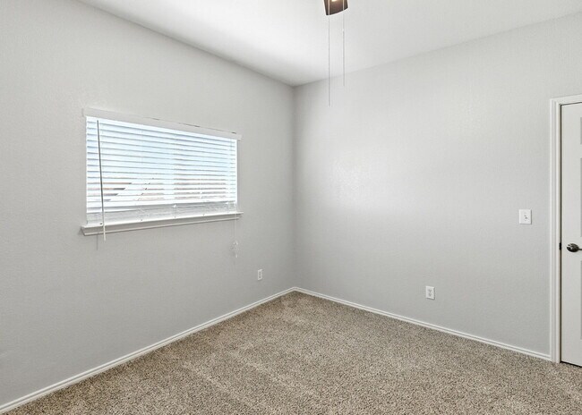 Building Photo - Striking Two-Story New Braunfels Rental Home