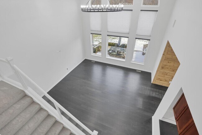 Building Photo - 7090 Dean Farm Rd