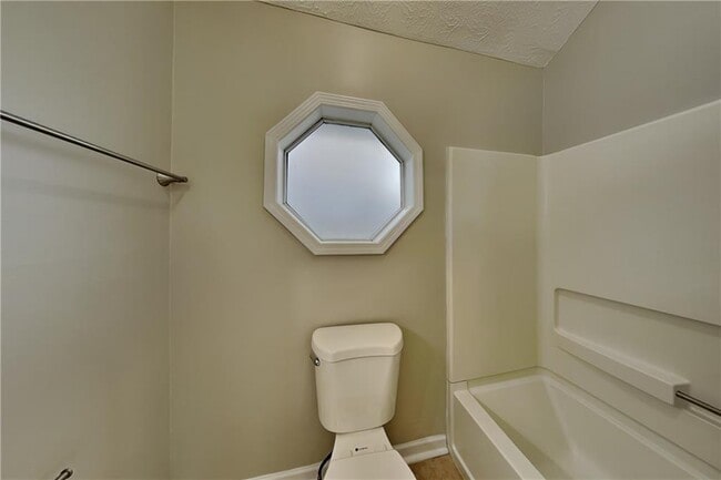 Building Photo - 4440 Coventry Ct