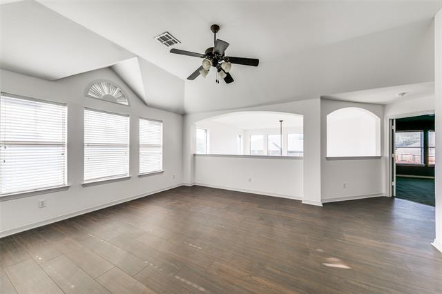 Building Photo - 4328 Oak Bluff Ln