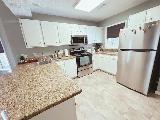 Building Photo - 112 Goodner Ln