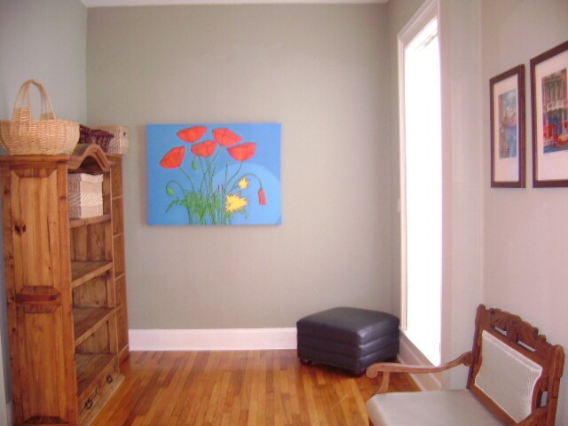 Building Photo - 705 W Healey St