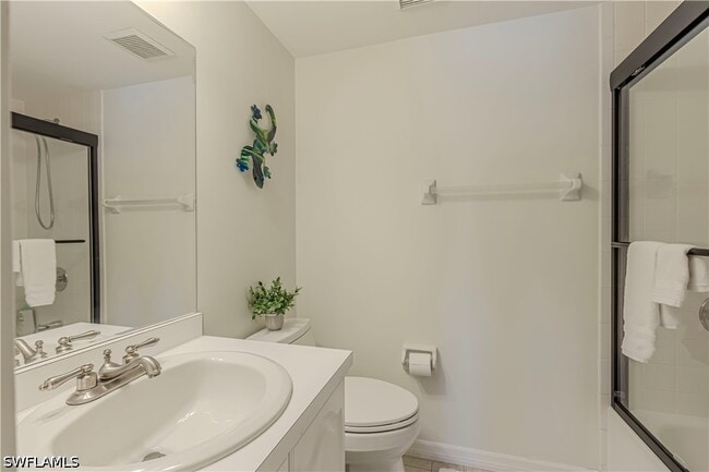 Building Photo - 833 Meadowland Dr
