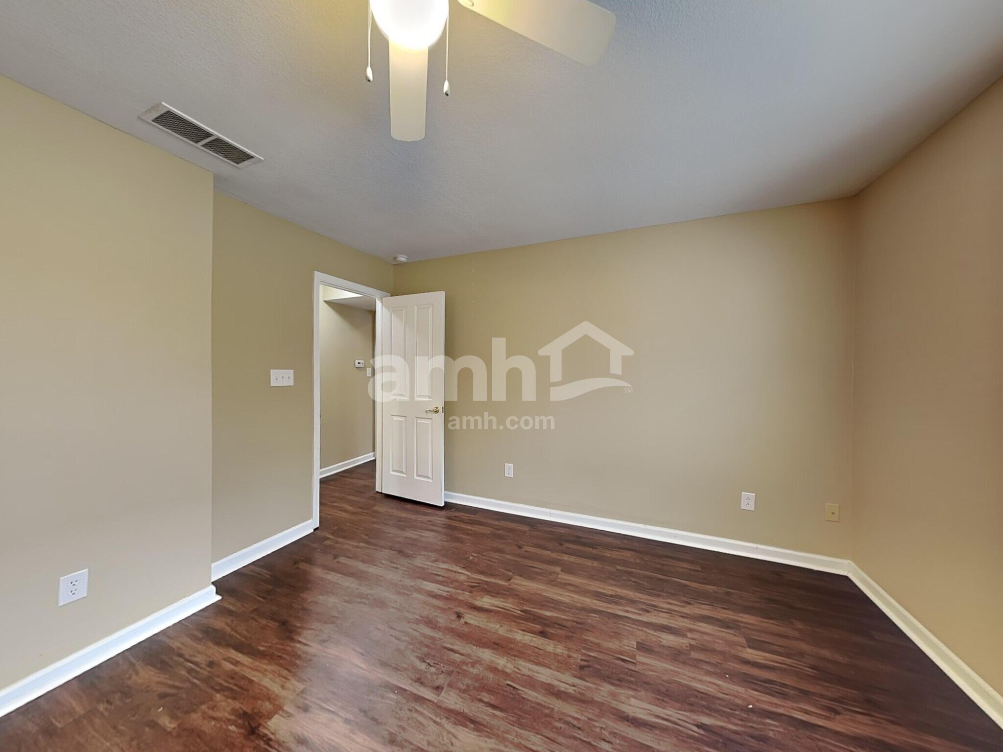 Building Photo - 6010 Woodmill Dr