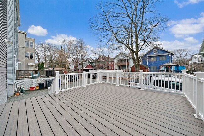 Building Photo - 22 Madison Ave