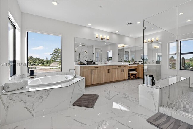 Building Photo - 14855 Millstone Ranches Dr