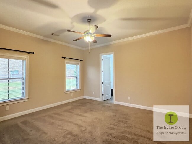 Building Photo - 6 bed, 3.5 bath in Prattville!