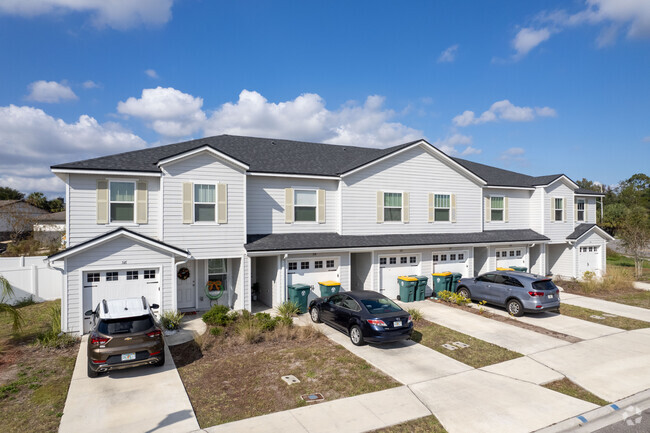 Primary Photo - Century Lake Townhomes