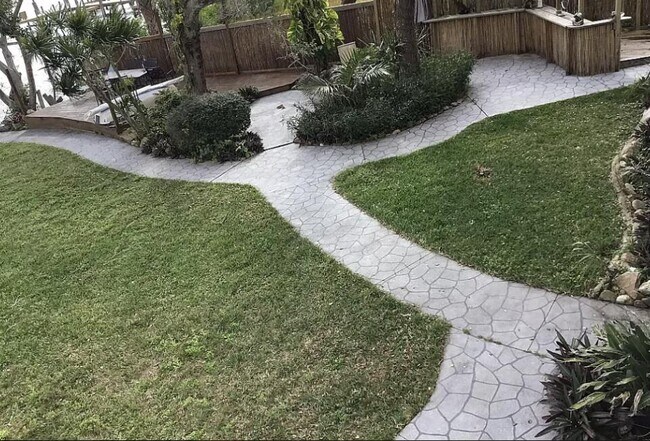 Building Photo - 4295 US-1