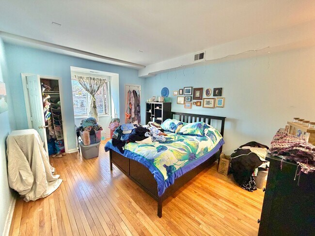 Building Photo - 0394 - Souliotis