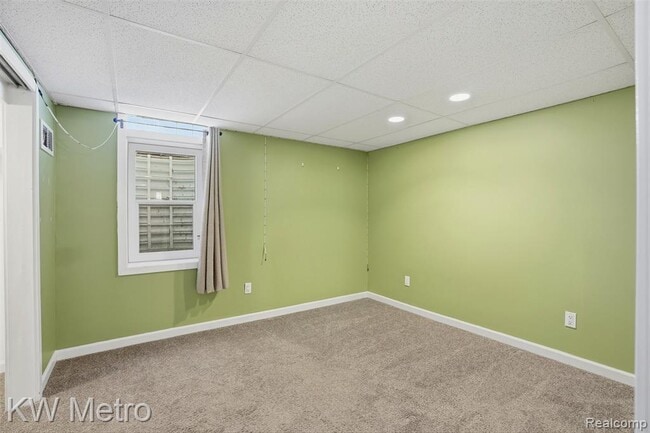 Building Photo - 1204 Montrose Ave