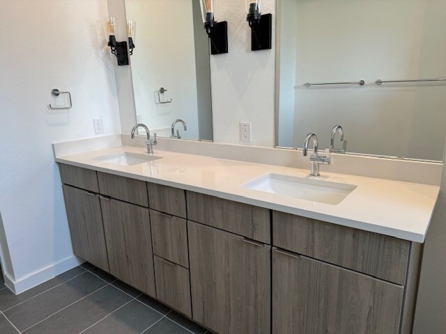 Building Photo - 7601 Cooper Ln