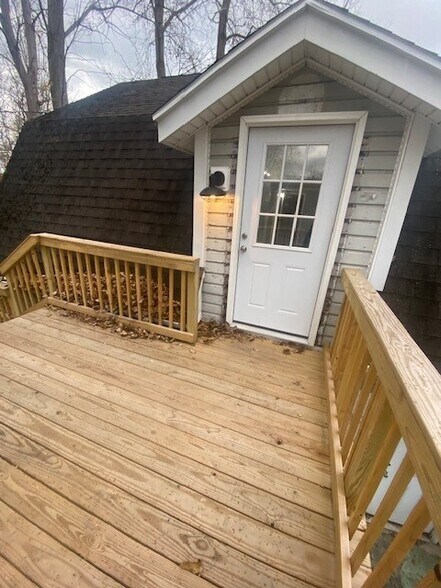 Building Photo - 2667 Wehrle Dr